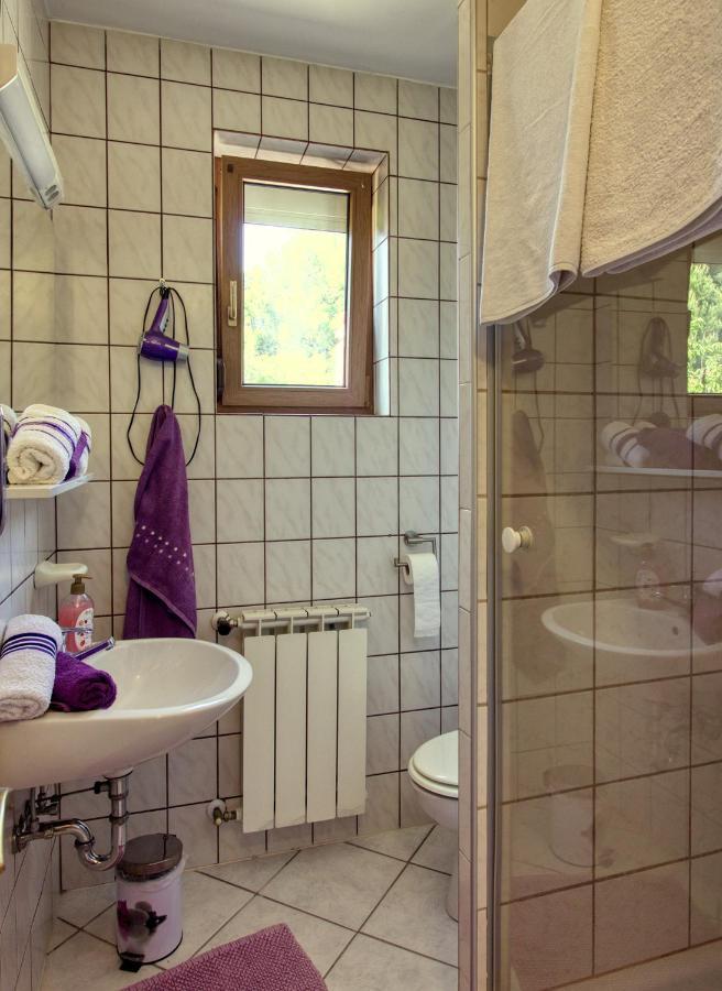 Apartman Studio Lägenhet Pula Exteriör bild